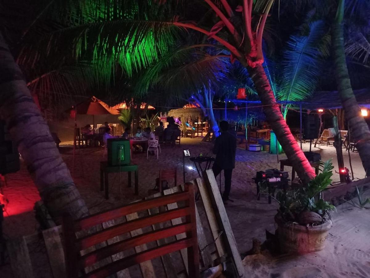 Blue Horizon Beach Hotel تانجالي المظهر الخارجي الصورة