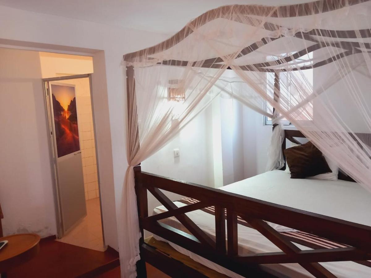 Blue Horizon Beach Hotel تانجالي المظهر الخارجي الصورة